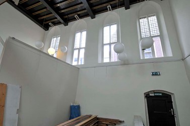 <p>Overzicht van de kapel in de richting van de Papenstraat.</p>
